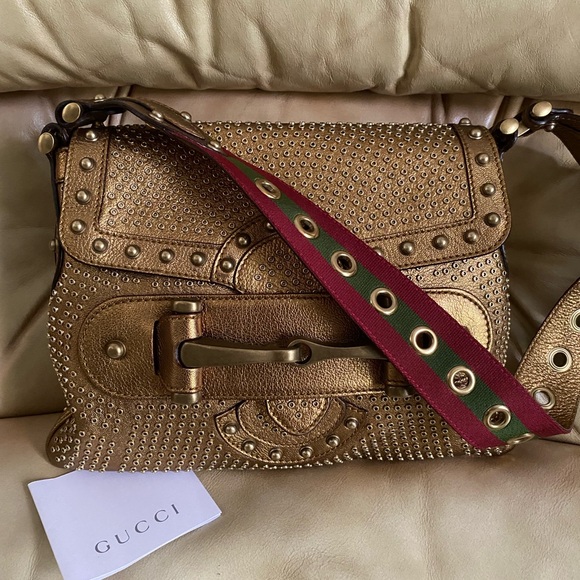 LKNW Gucci Studded Pelham Bag Metallic Gold Leather Web Stripe Grommet Strap - Picture 1 of 16